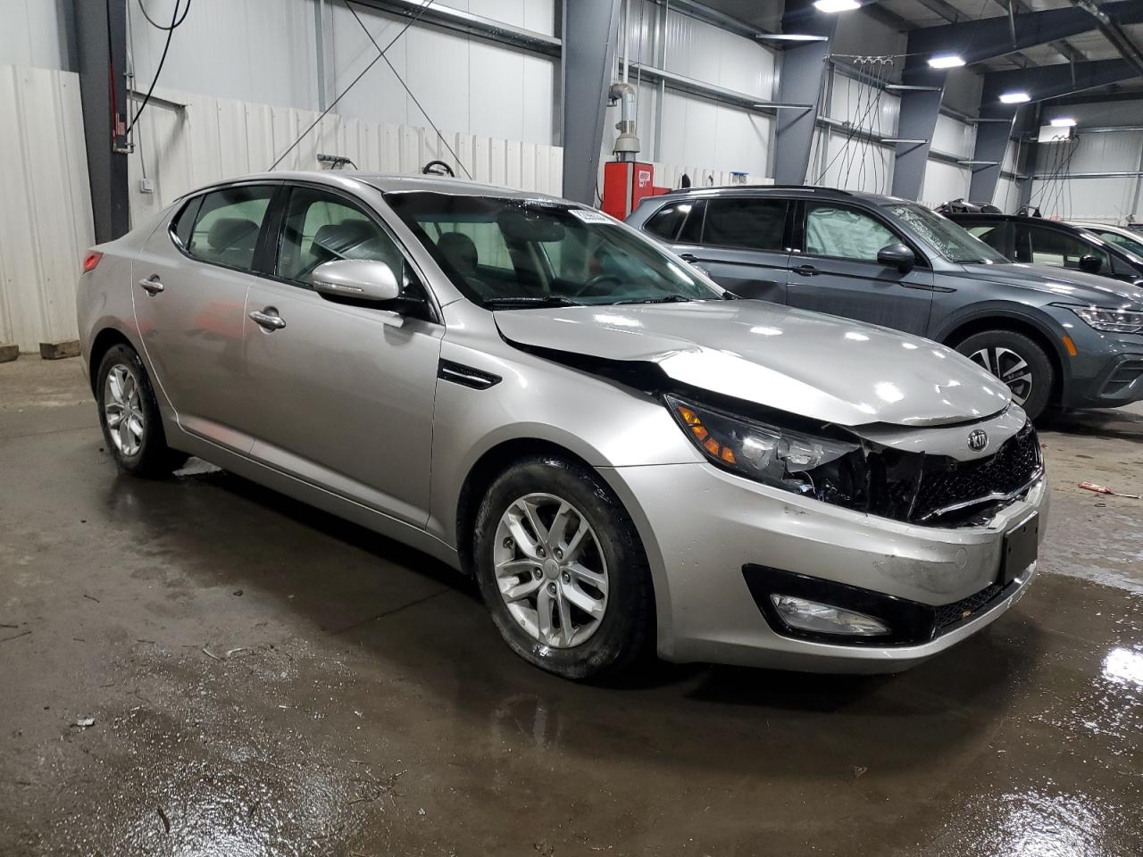 VIN KNAGM4A71D5431393 2013 KIA OPTIMA no.4