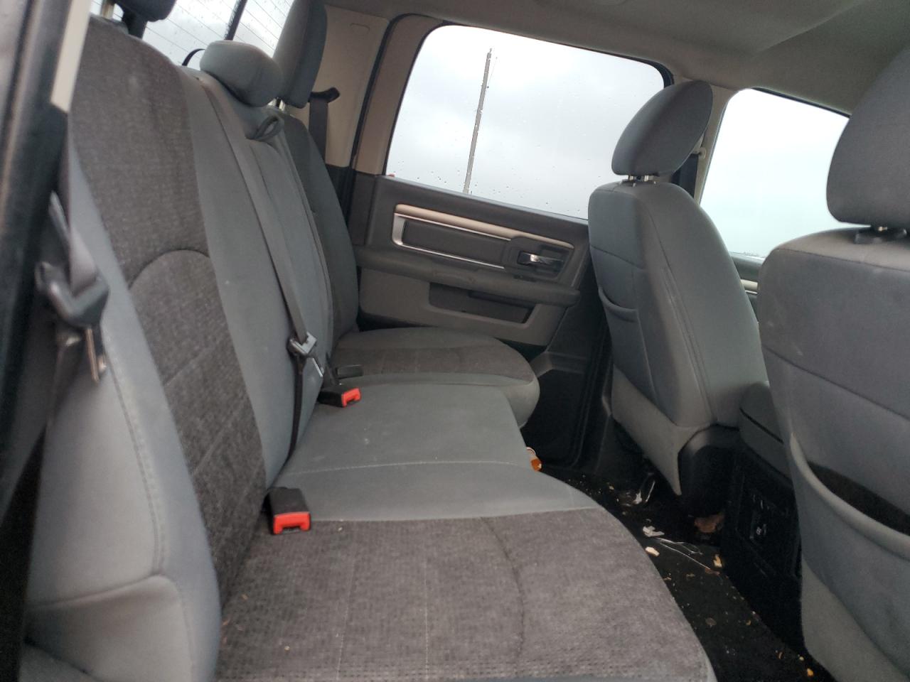 2017 RAM 1500 - Image 10