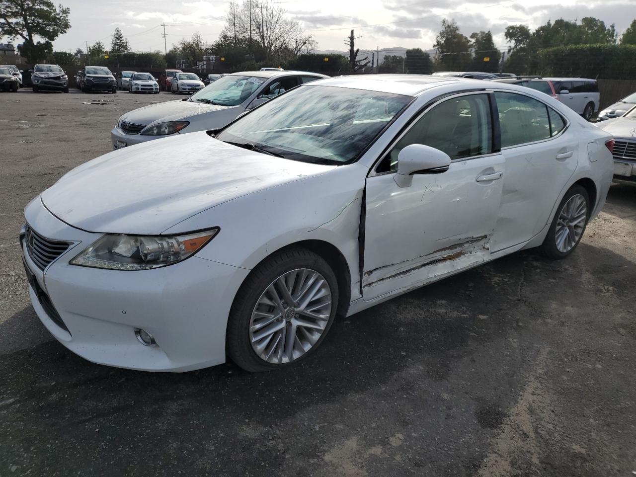 VIN JTHBK1GG0F2180054 2015 LEXUS ES350 no.1