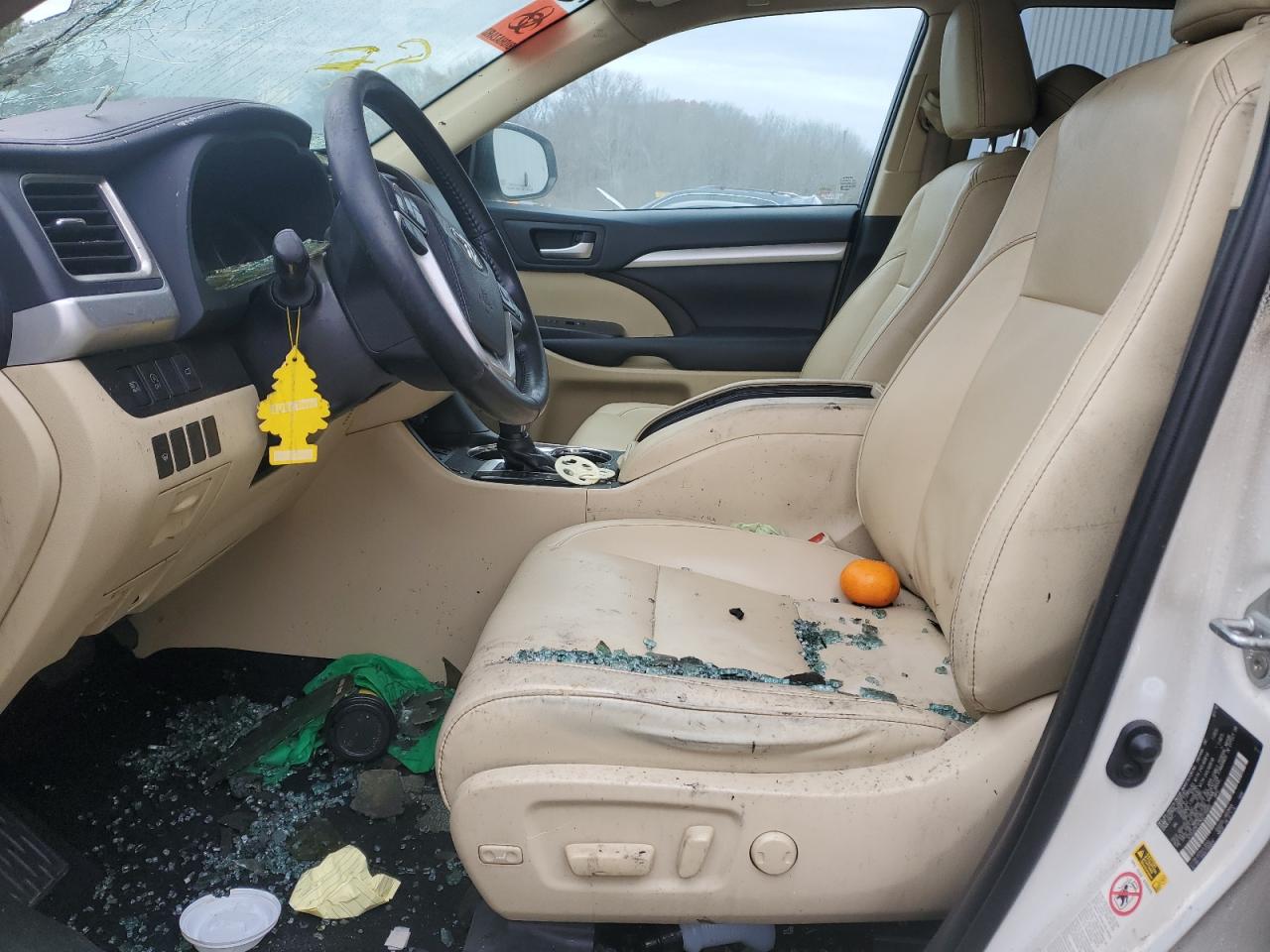 2019 Toyota Highlander - Image 7