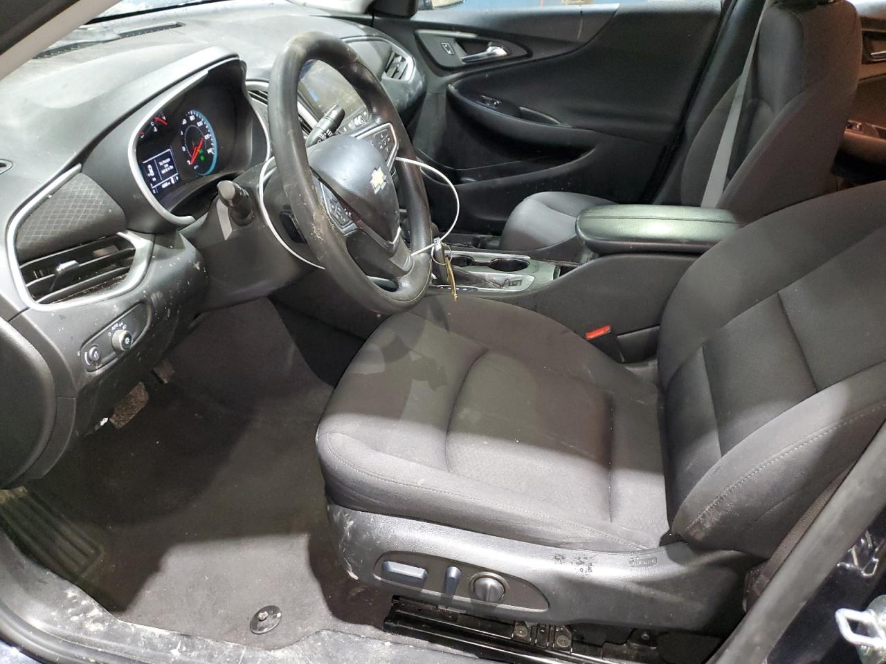 2023 Chevrolet Malibu - Image 7