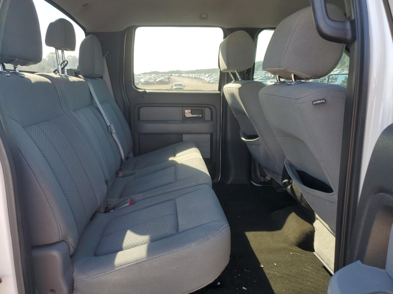 2013 Ford F-150 - Image 10