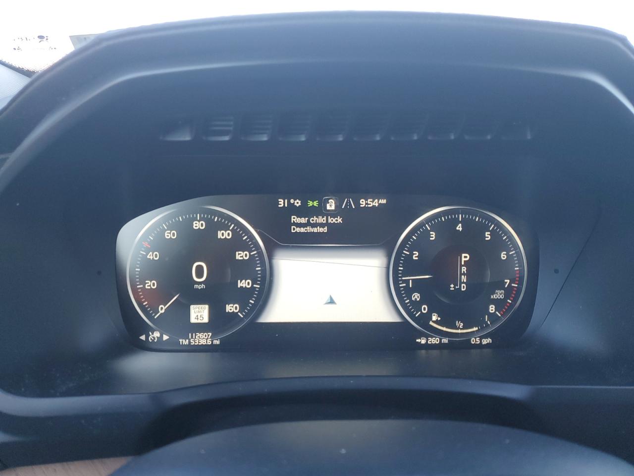 2016 Volvo XC90 - Image 9