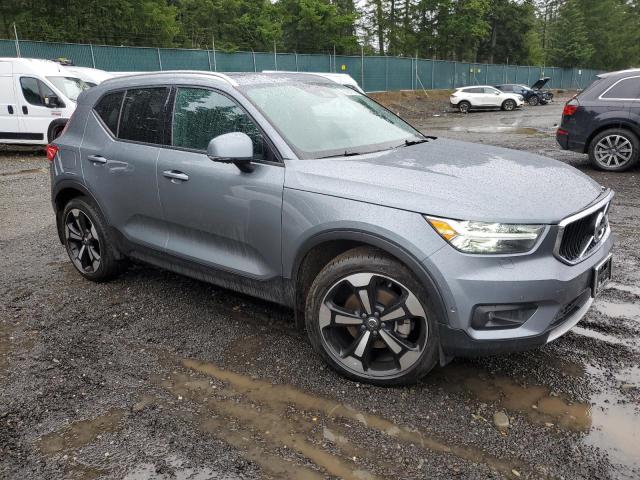  VOLVO XC40 2019 Szary