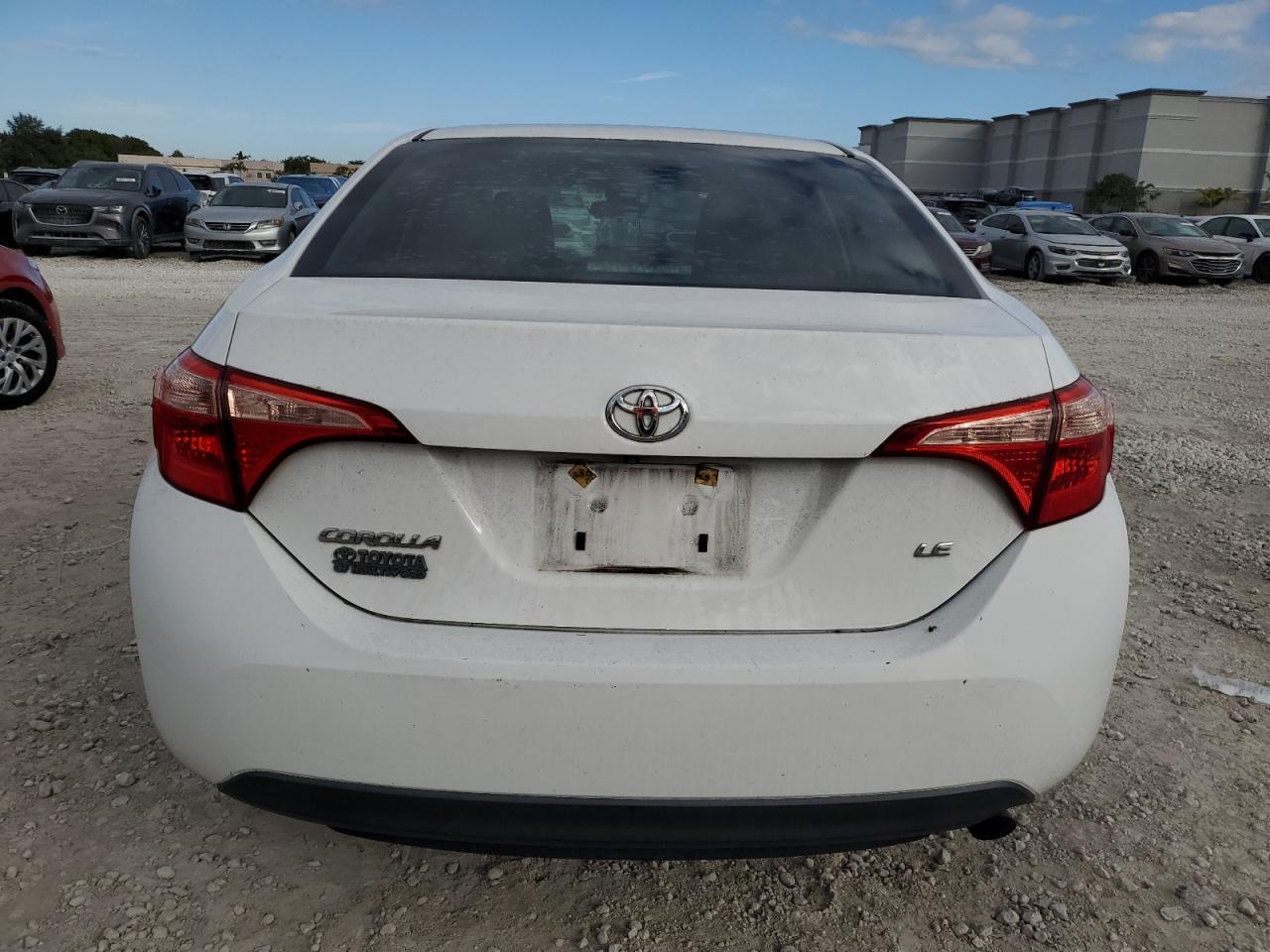 VIN 2T1BURHE9HC757403 2017 TOYOTA COROLLA no.6