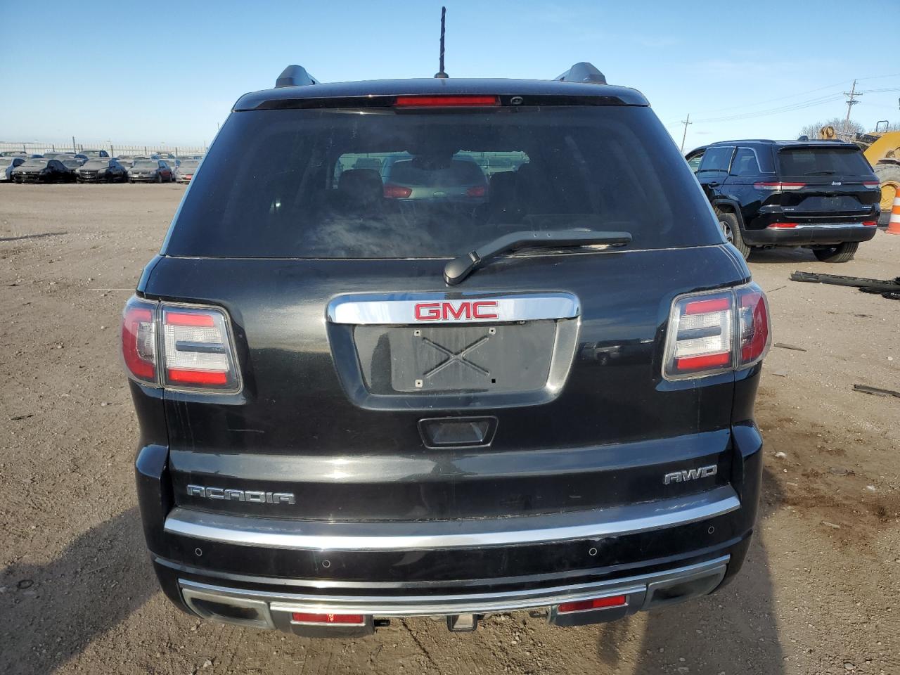 2014 GMC Acadia - Image 6
