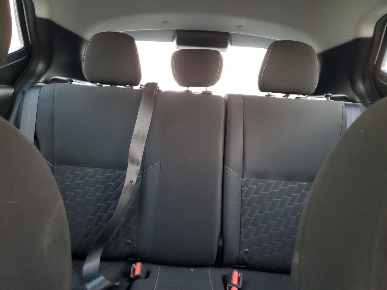 2021 Nissan Kicks - Image 10