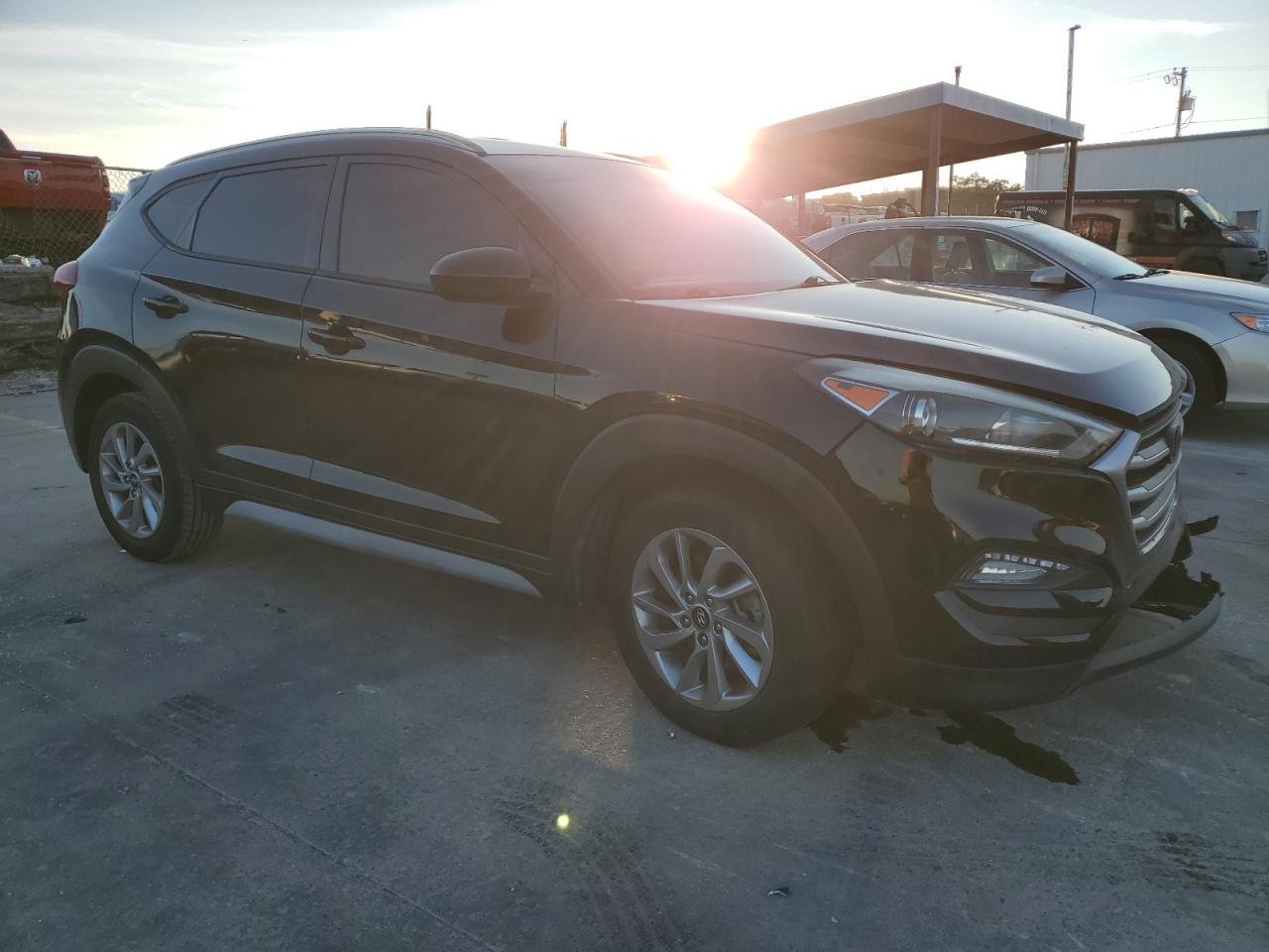 VIN KM8J3CA45JU639690 2018 HYUNDAI TUCSON no.4