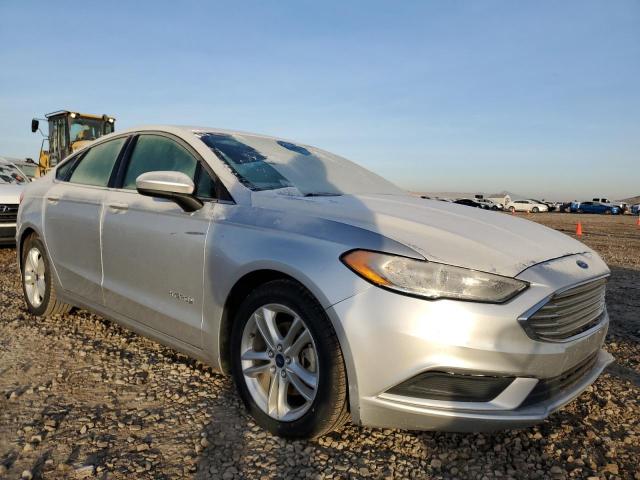  FORD FUSION 2018 Серебристый