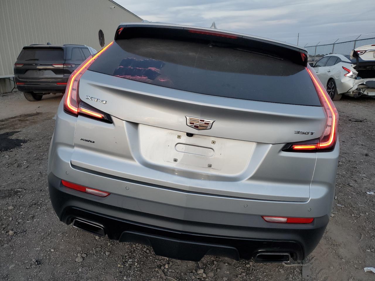 2021 Cadillac XT4 - Image 6