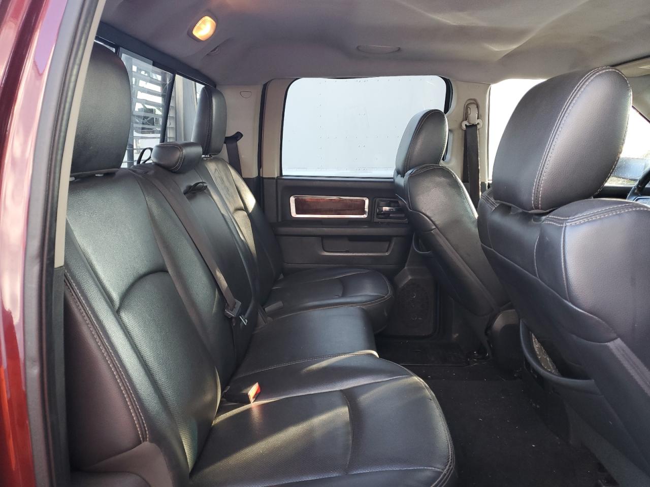 2012 Dodge RAM - Image 10