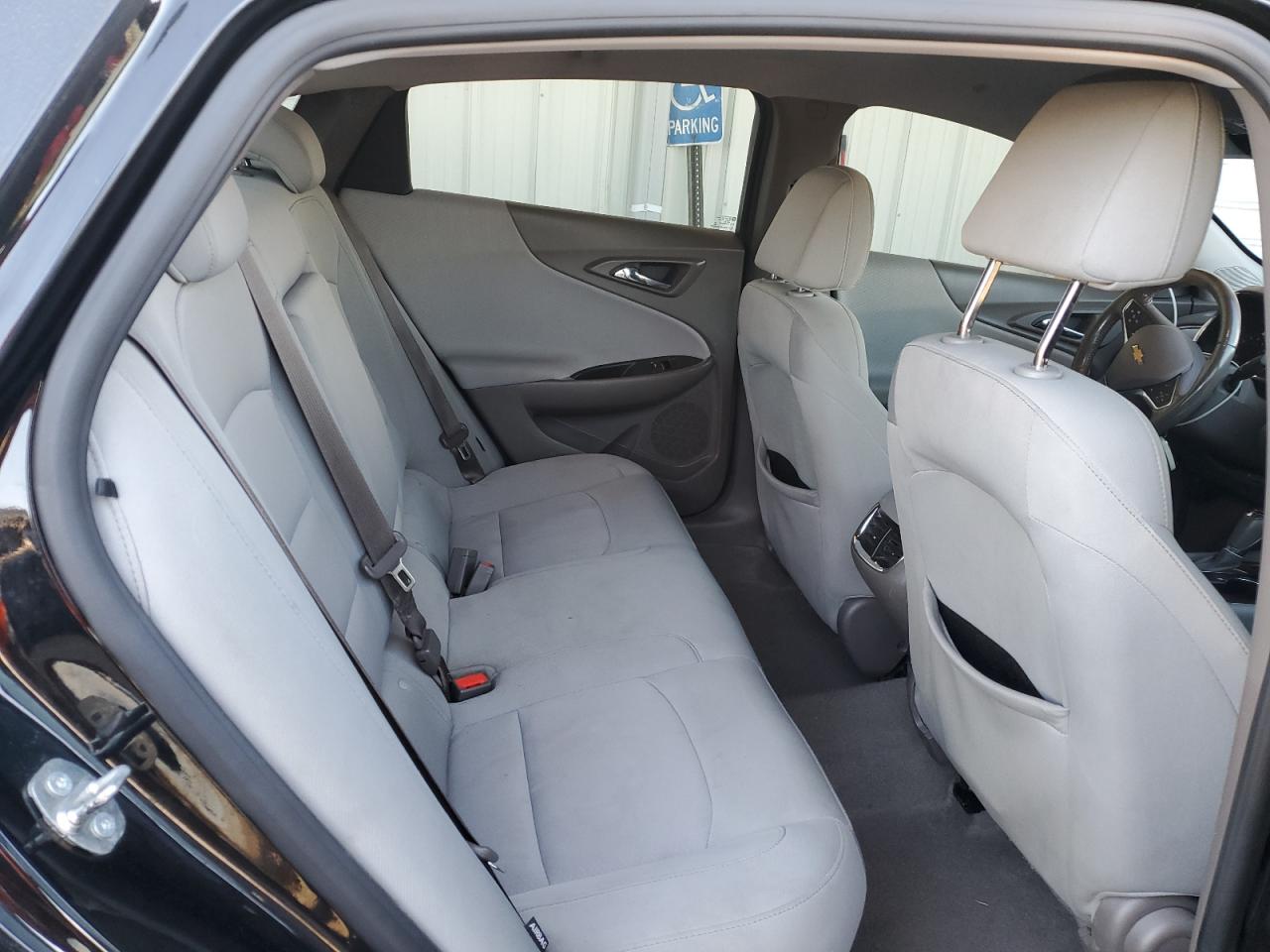 2018 Chevrolet Malibu - Image 10