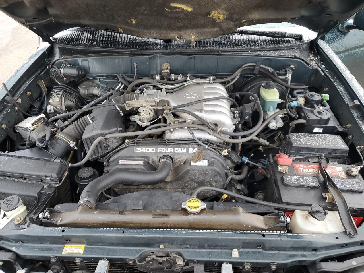 2000 Toyota 4Runner - Image 13