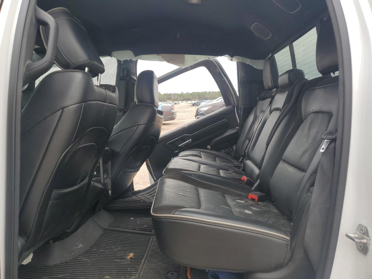 2021 RAM 1500 - Image 10