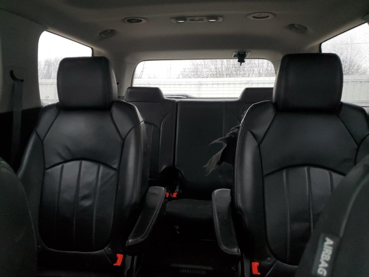 2015 GMC Acadia - Image 10