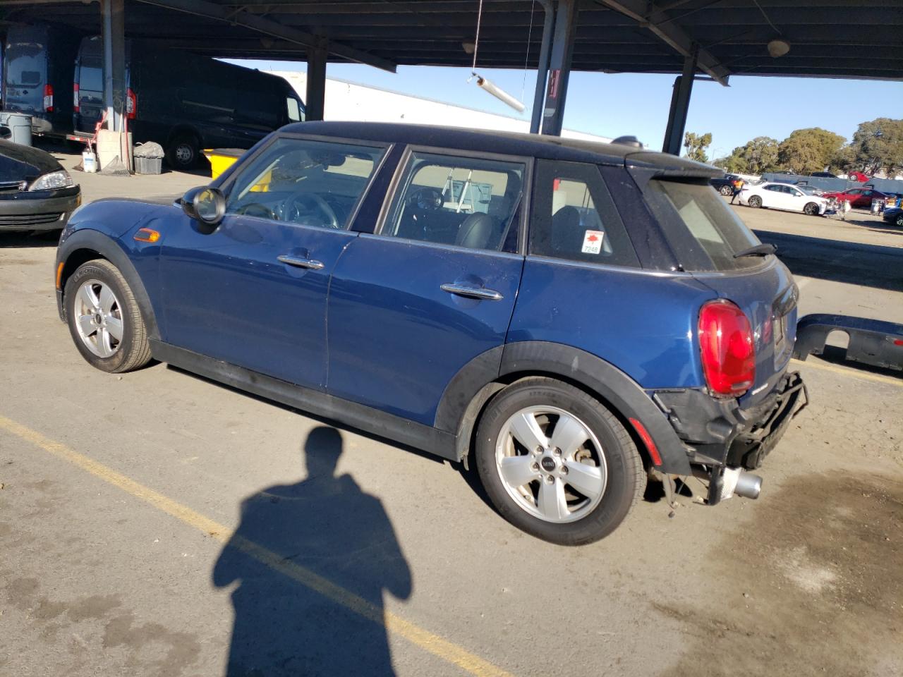 VIN WMWXU1C50G2D12639 2016 MINI COOPER no.2