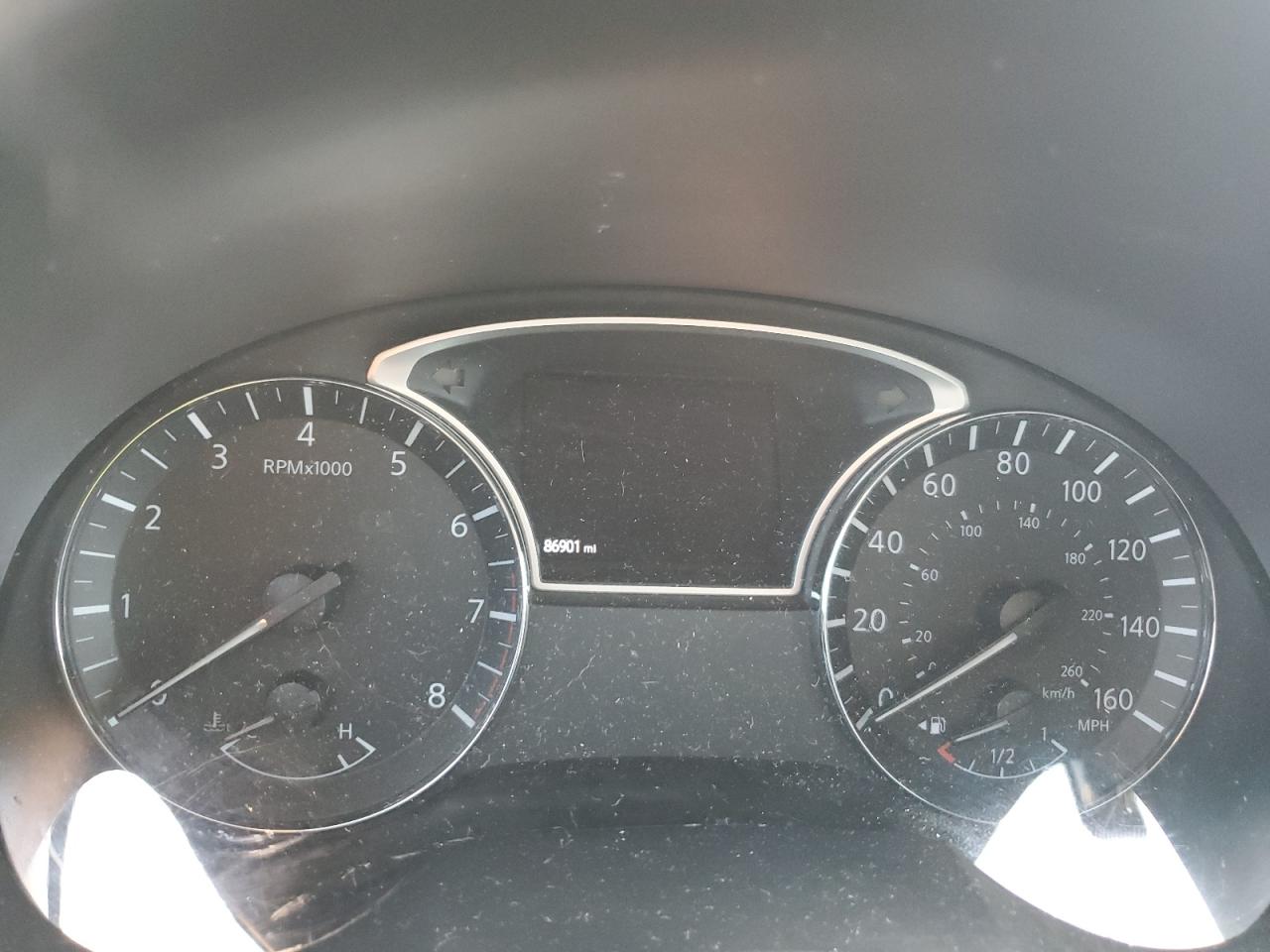 2018 Nissan Altima - Image 9