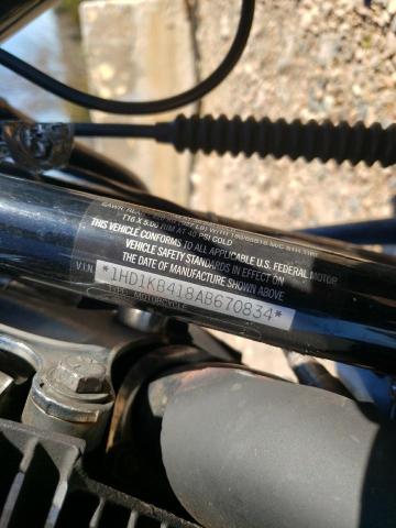 2010 HARLEY-DAVIDSON FLHX 
