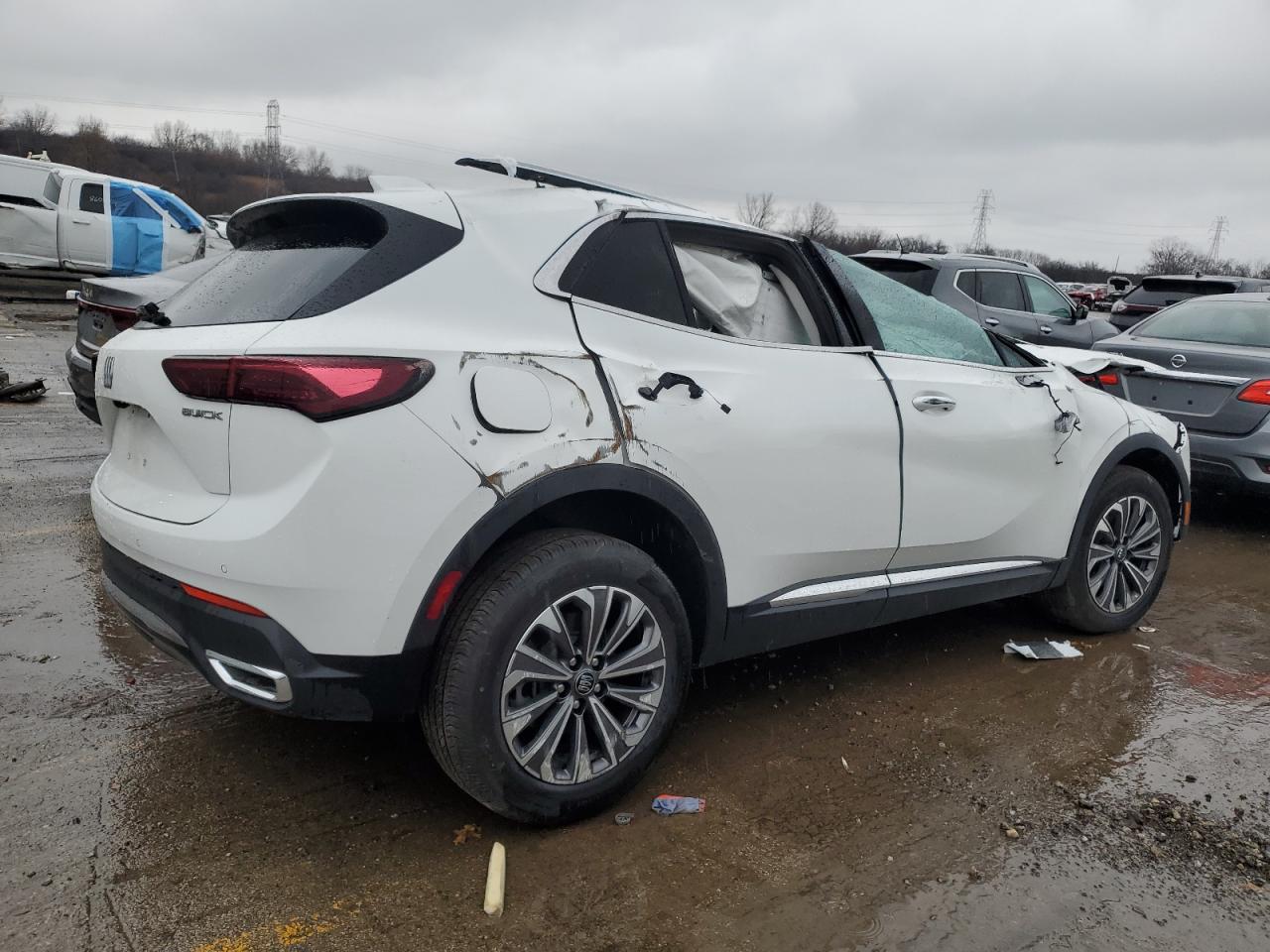 VIN LRBFZME47RD067086 2024 BUICK ENVISION no.3