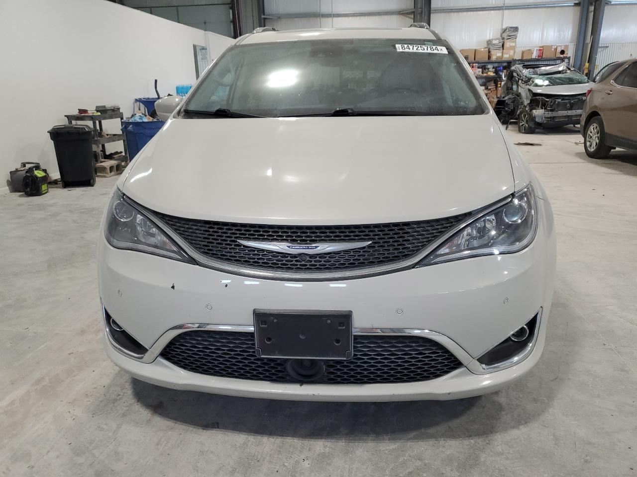 2020 Chrysler Pacifica - Image 5