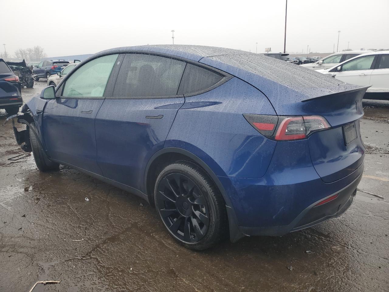 2022 Tesla Model Y VIN: 7SAYGDEE0NF447126 Lot: 83427404