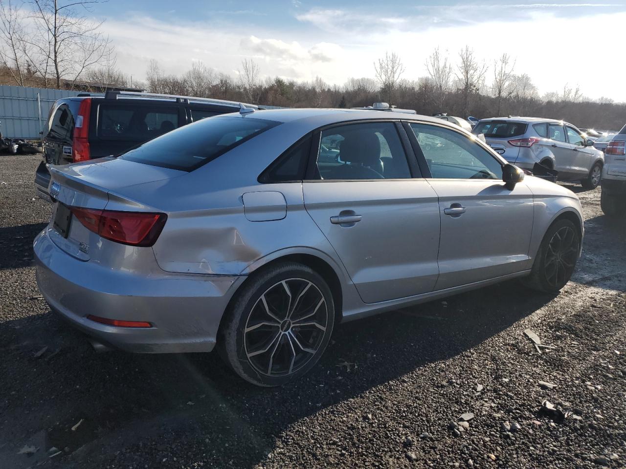 VIN WAUBFGFF8F1100861 2015 AUDI A3 no.3