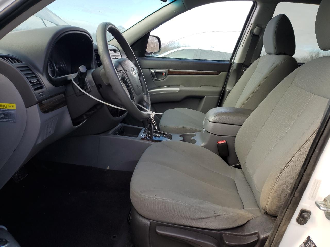 2011 Hyundai Santa Fe - Image 7