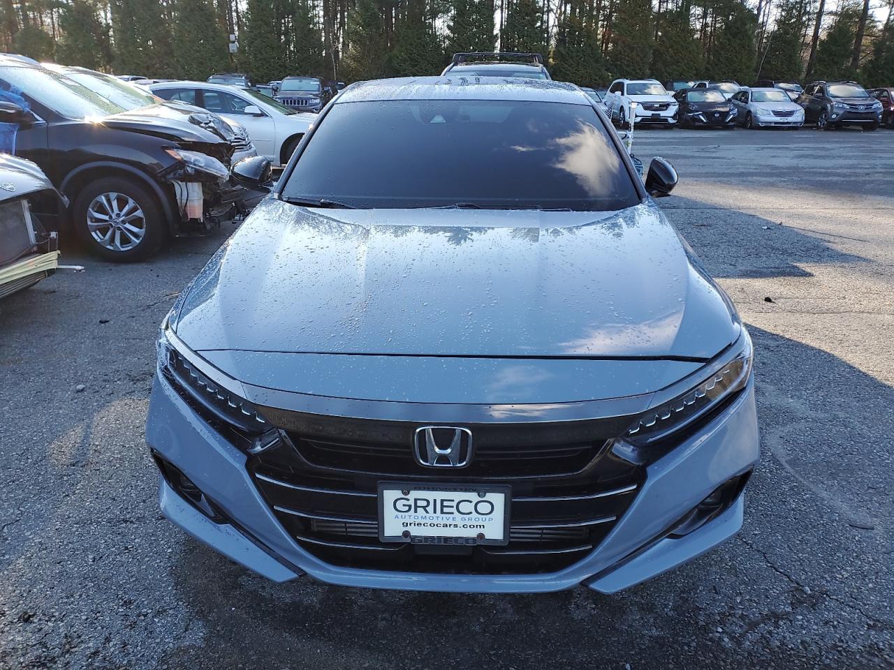 2022 Honda Accord - Image 5