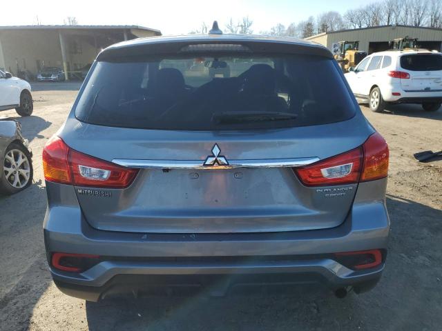  MITSUBISHI OUTLANDER 2019 Srebrny