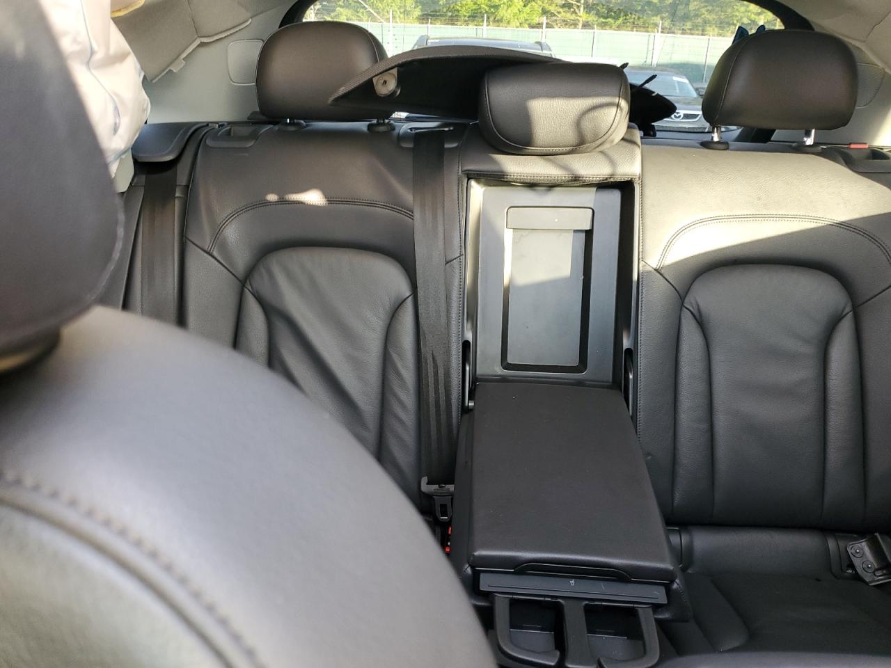 2015 Audi Q3 - Image 10