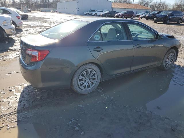  TOYOTA CAMRY 2012 Зеленый