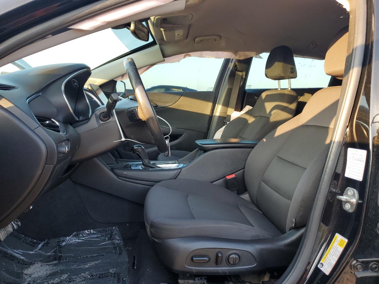 1G1ZE5ST1GF283845 CHEVROLET MALIBU 2016