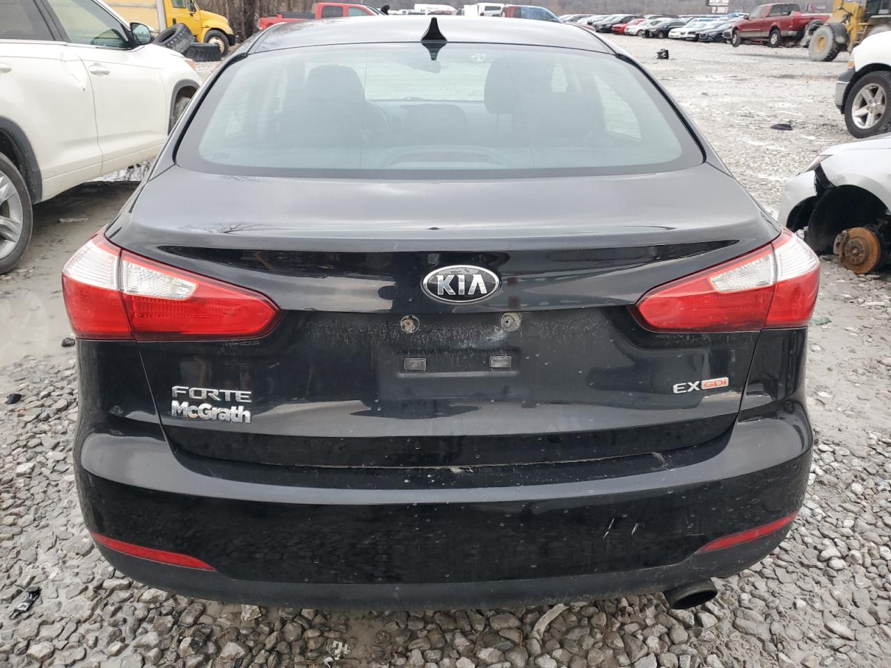 VIN KNAFX4A88F5307863 2015 KIA FORTE no.6