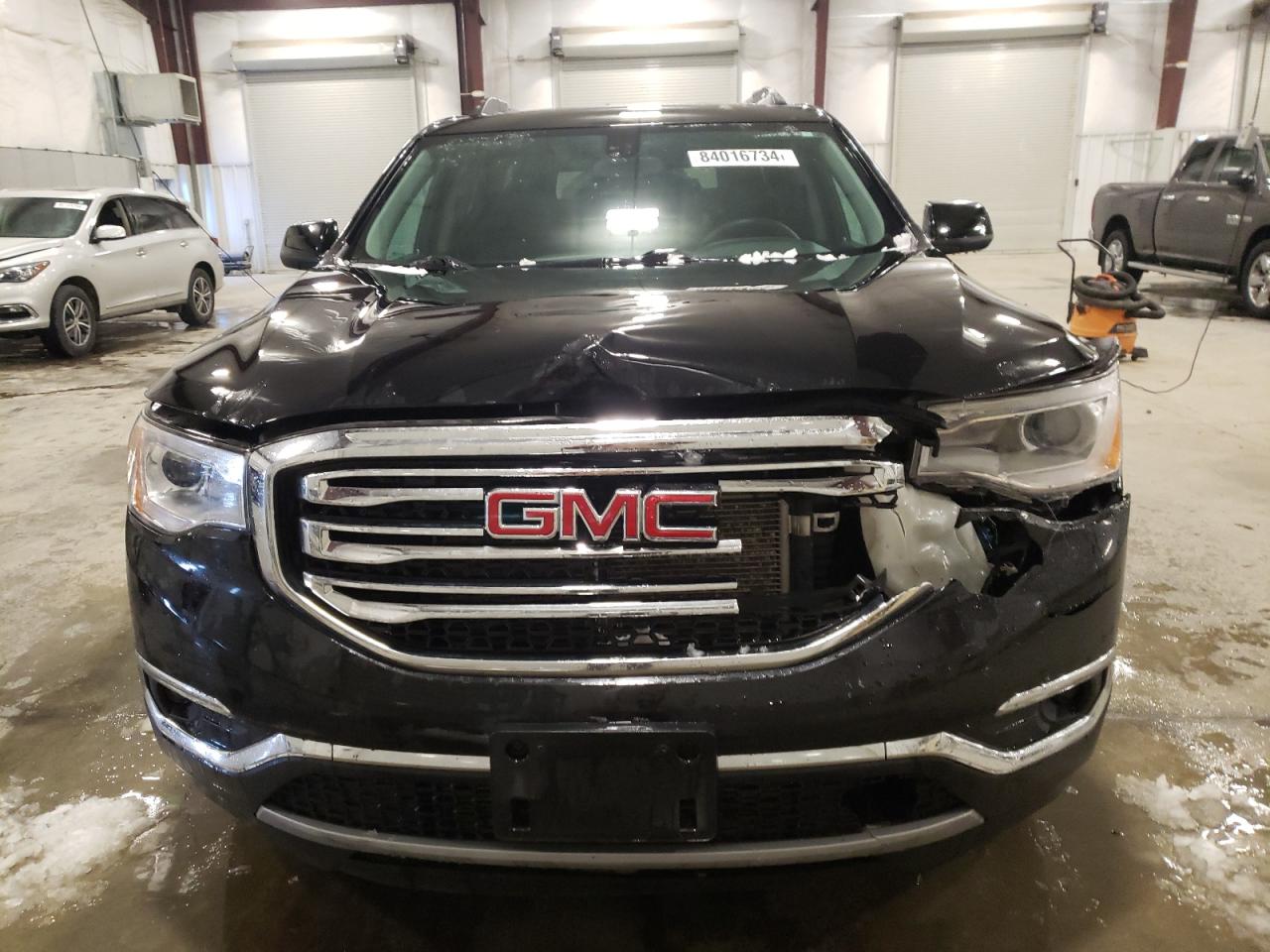 2017 GMC Acadia - Image 5