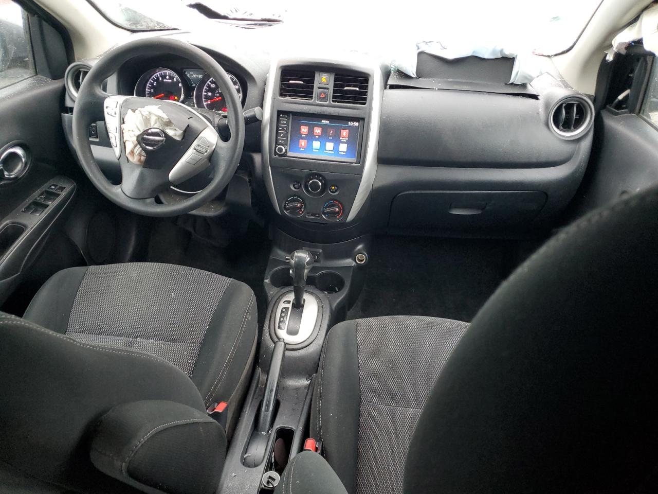 2019 Nissan Versa - Image 8