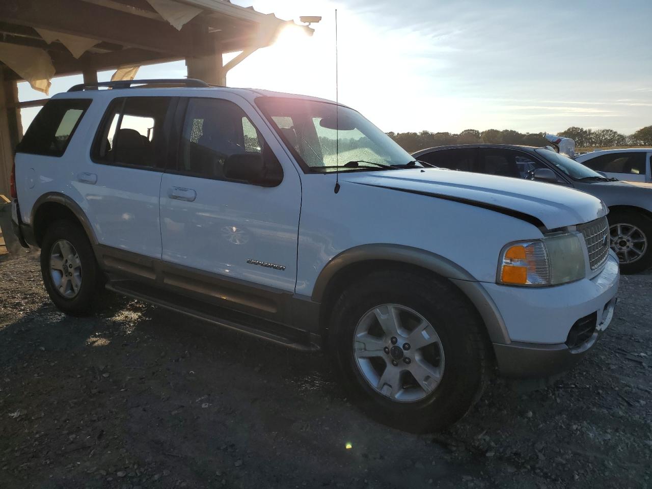 2004 Ford Explorer - Image 4