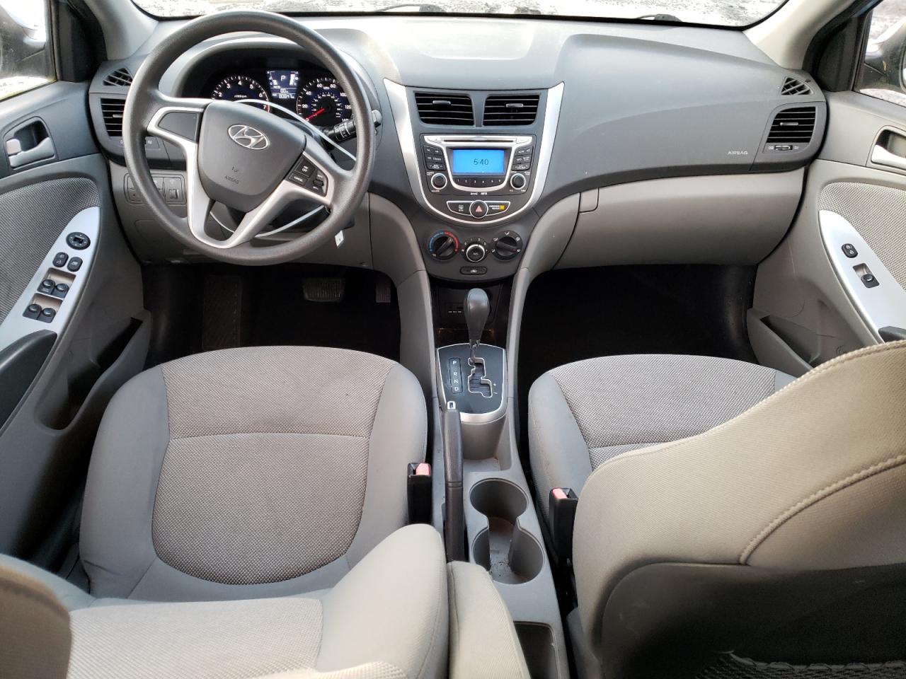 VIN KMHCT5AE2DU068404 2013 HYUNDAI ACCENT no.8