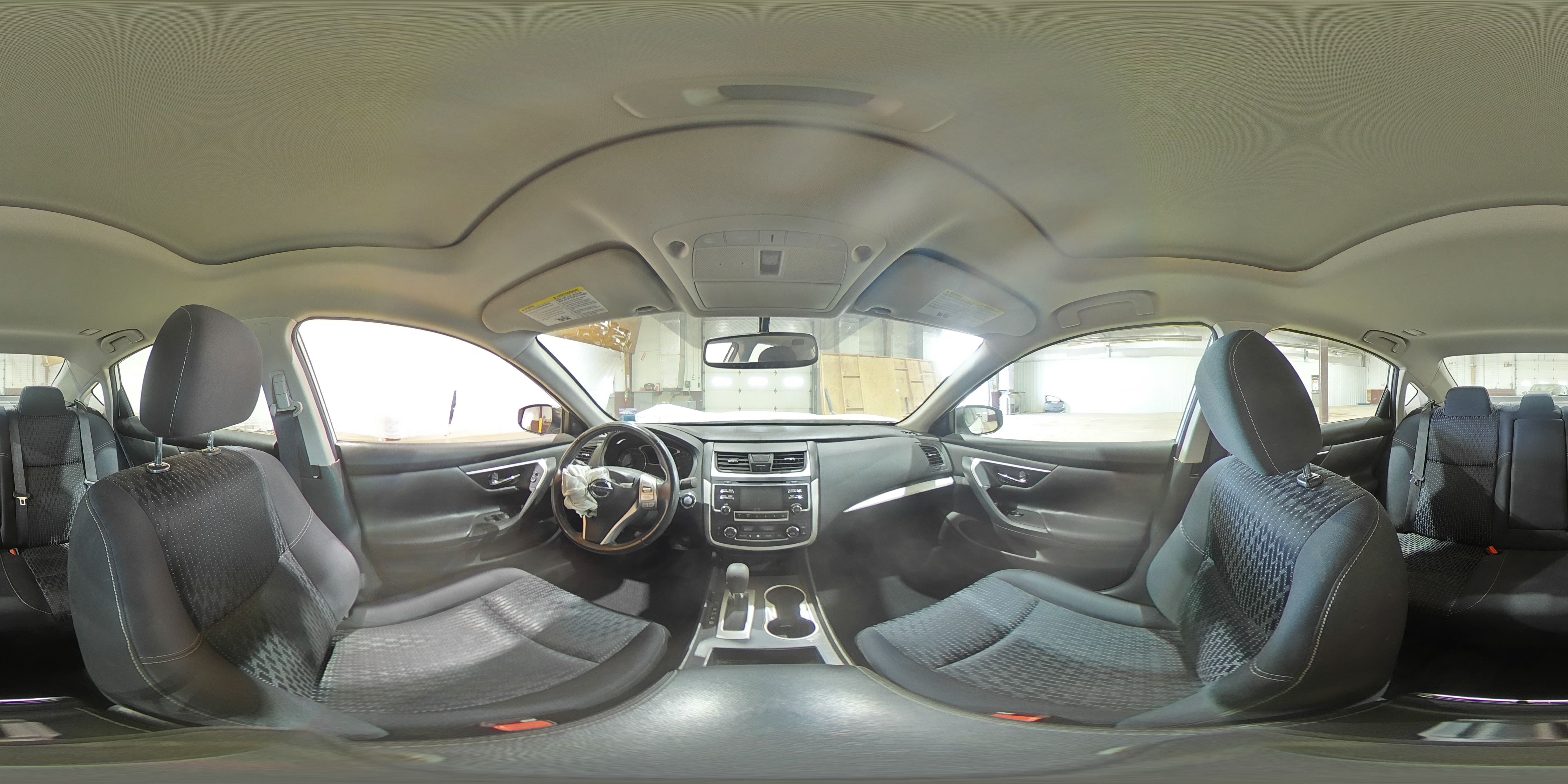 2016 Nissan Altima - Image 14