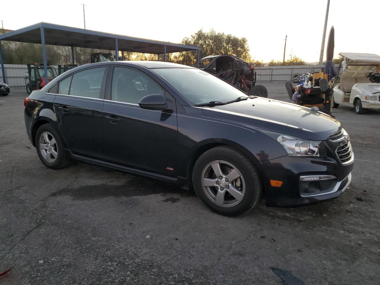 VIN 1G1PC5SB6F7194317 2015 CHEVROLET CRUZE no.4