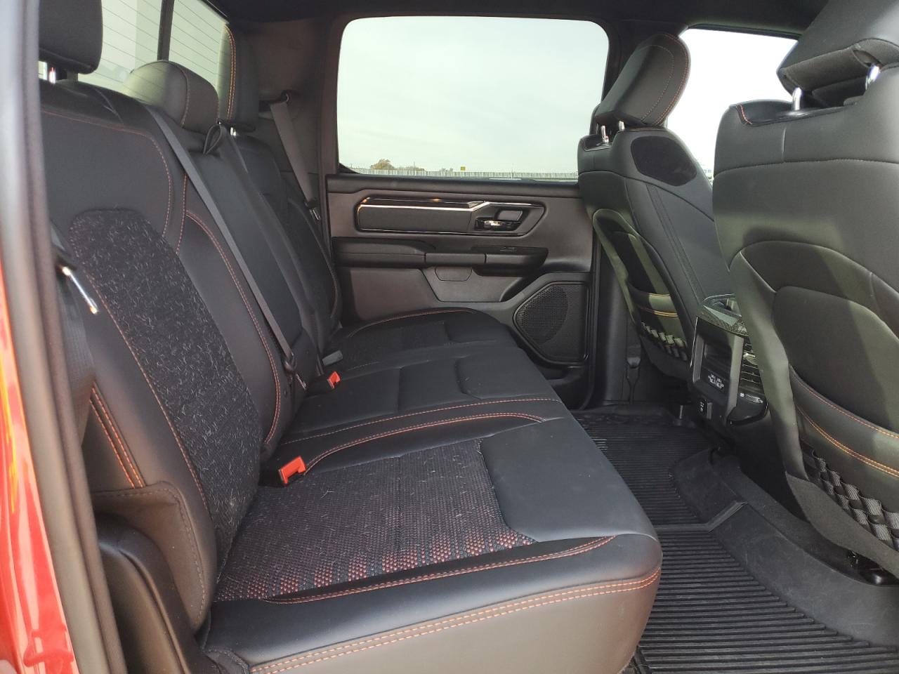 2022 RAM 1500 - Image 10