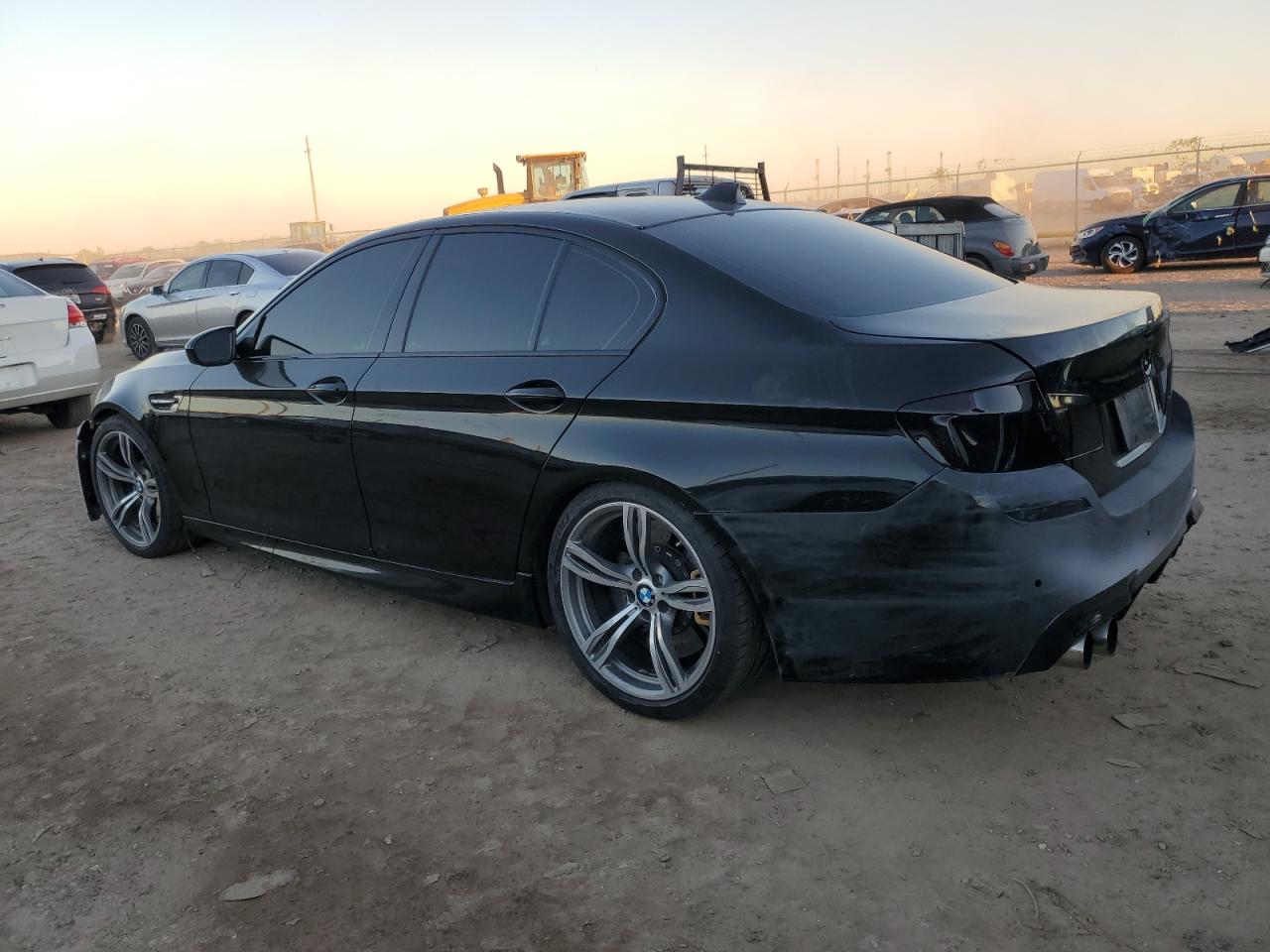 2016 BMW M5 - Image 2