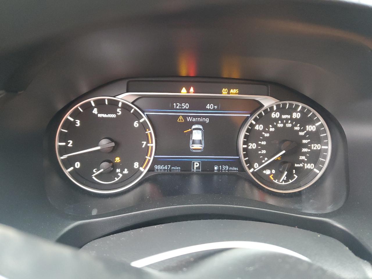 2019 Nissan Altima - Image 9