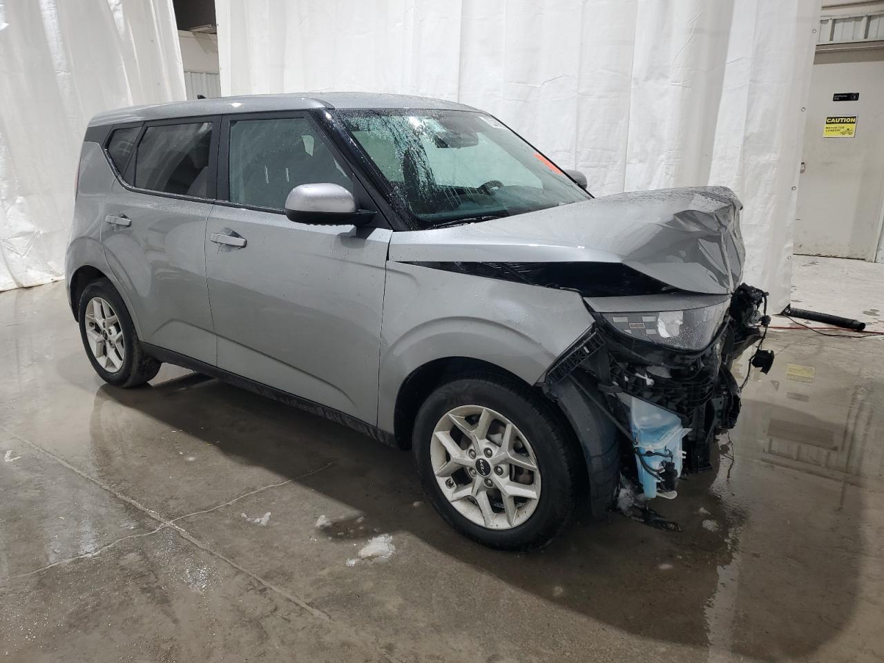 VIN KNDJ23AU8P7885471 2023 KIA SOUL no.4