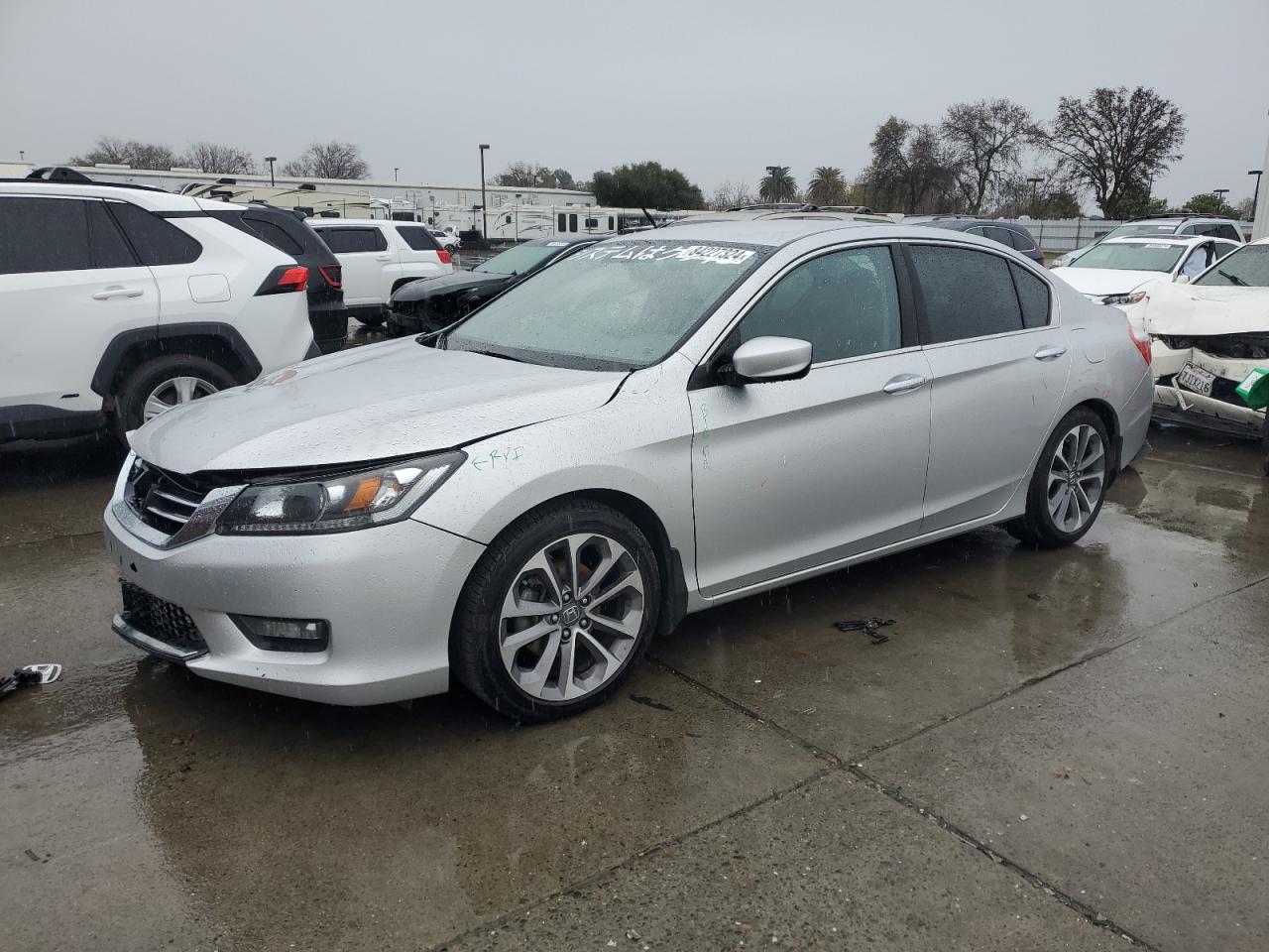 VIN 1HGCR2F59EA205966 2014 HONDA ACCORD no.1