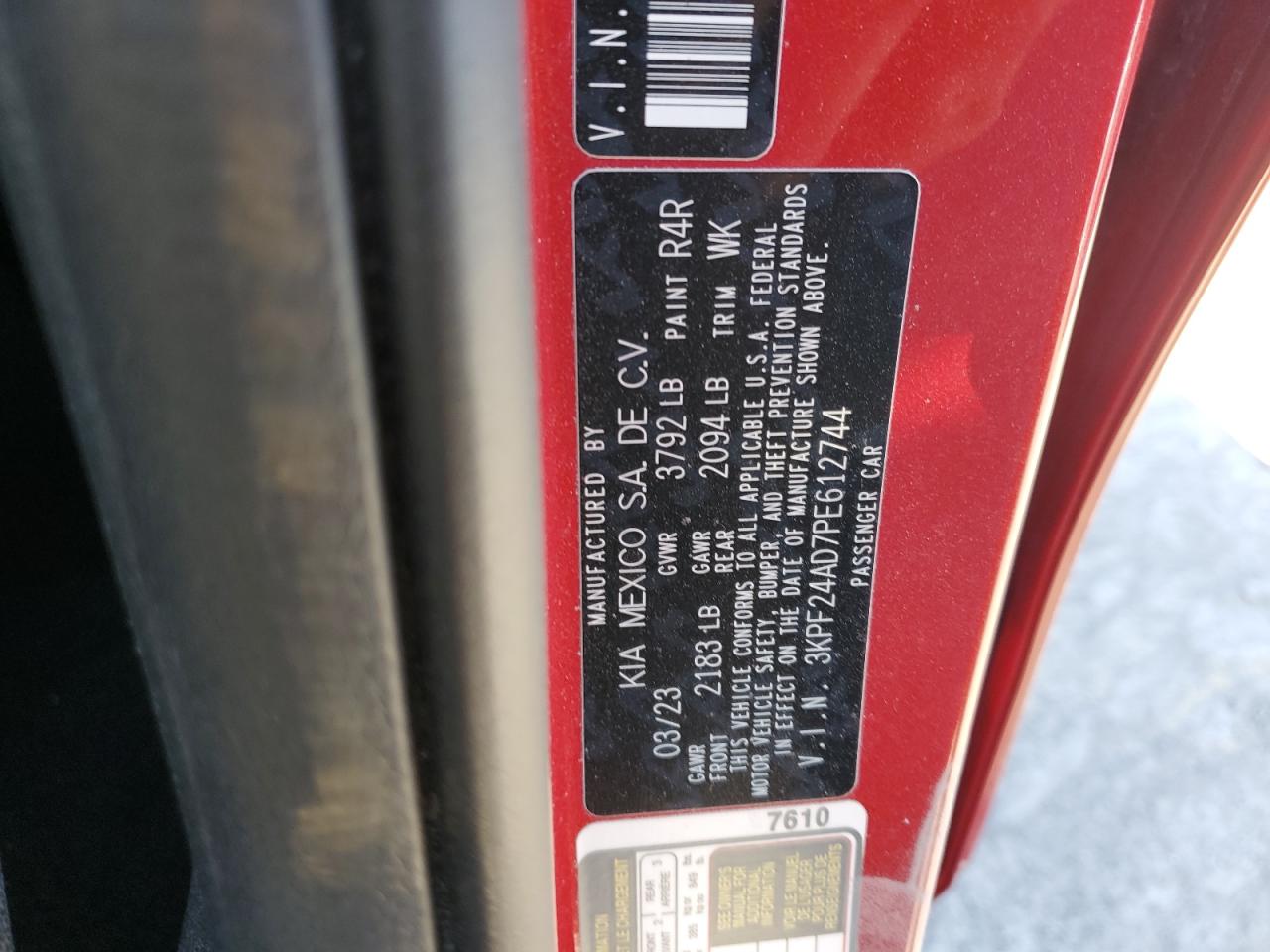 2023 Kia Forte - Image 12