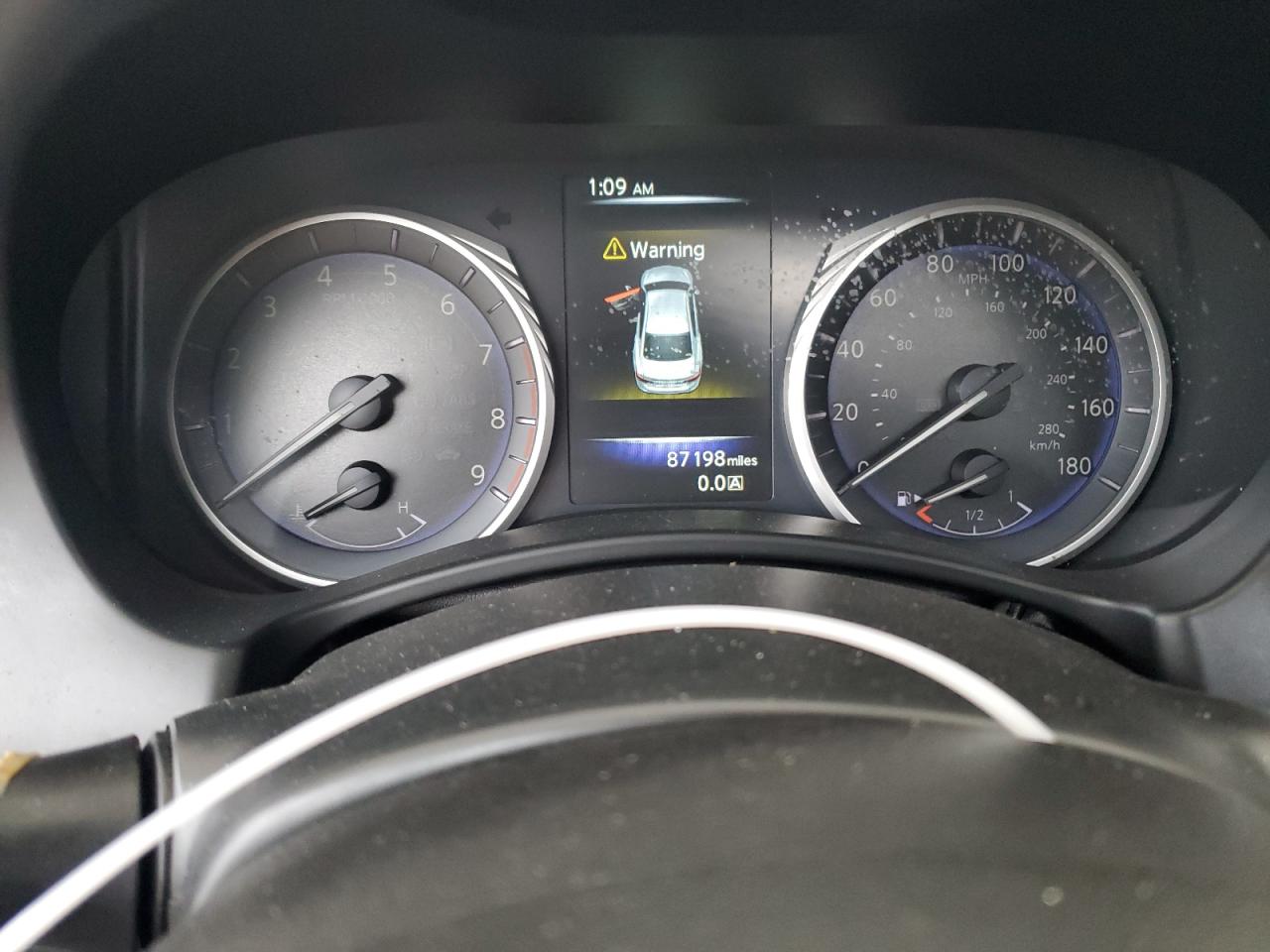 2017 Infiniti Q50 - Image 9