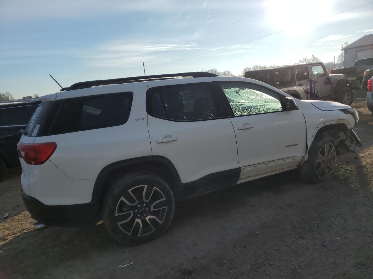 2019 GMC Acadia - Image 3