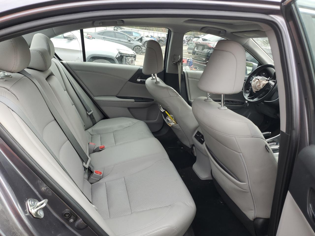 2017 Honda Accord - Image 10