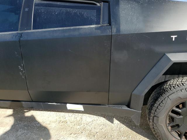 2024 TESLA CYBERTRUCK   