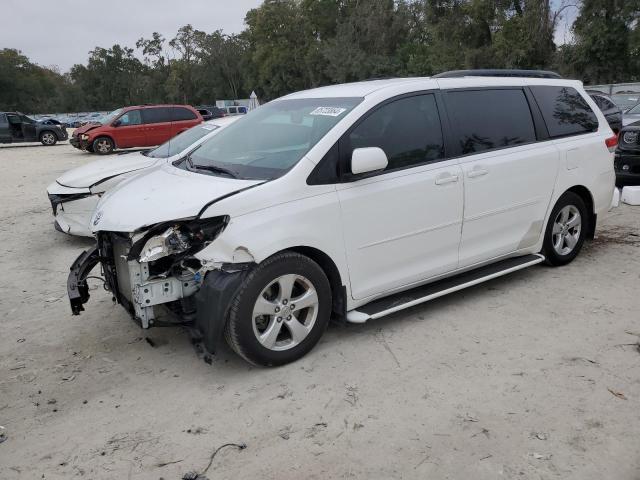 2012 Toyota Sienna Le